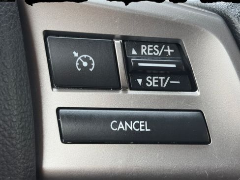 Used 2014 Subaru Forester 2.5i Premium w/ All-Weather Package AWD/4WD image 18