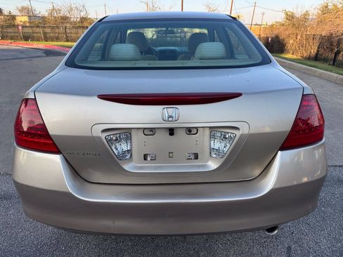Used 2006 Honda Accord LX image 6