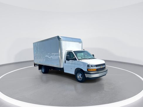 New 2026 Chevrolet Express 3500 w/ Power Convenience Package RWD image 2