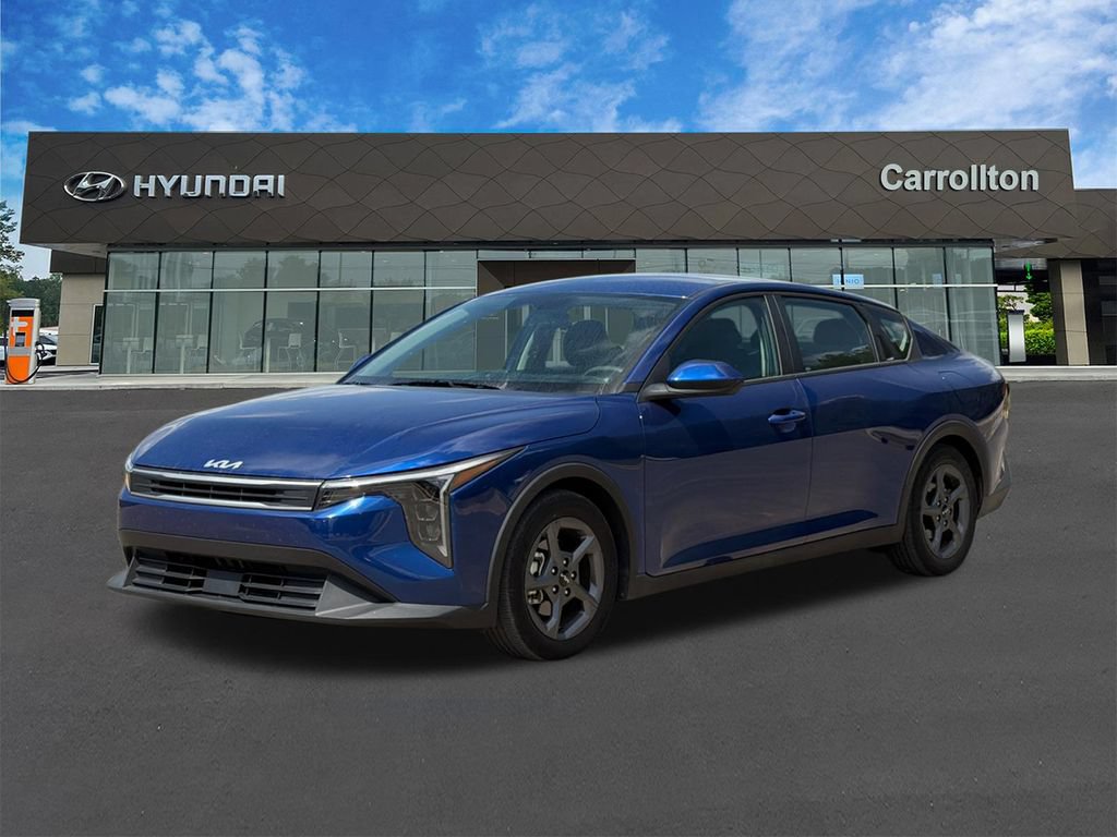 Used 2025 Kia K4 FWD image 1