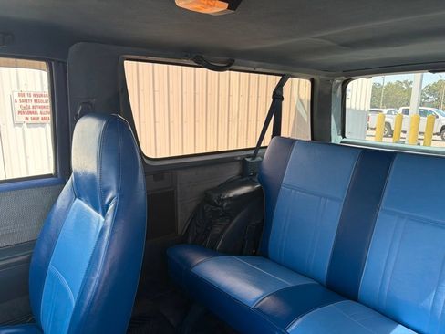 Used 1989 GMC S15 Jimmy 2WD 2-Door image 25