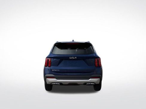New 2026 Kia Sorento S FWD image 5