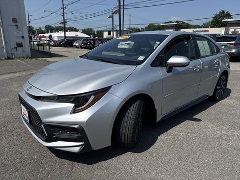 Certified 2022 Toyota Corolla SE image 3