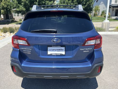 Used 2019 Subaru Outback 3.6R Limited w/ Protection Package #1 AWD/4WD image 5