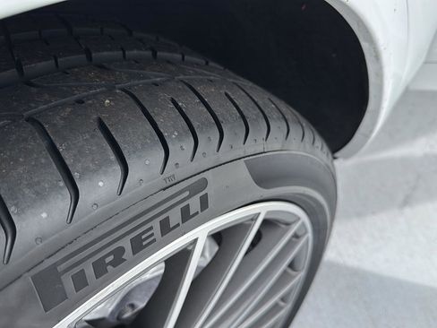 Used 2021 Porsche Cayenne Coupe image 37