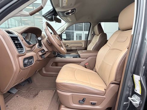 Used 2023 RAM 3500 Limited image 21