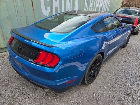 Used 2019 Ford Mustang Coupe w/ Black Accent Package image 5