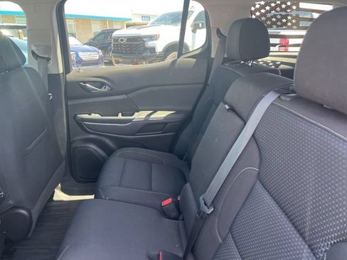 Used 2021 GMC Acadia SLE w/ Elevation Edition FWD image 7