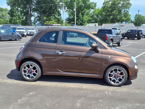 Used 2013 FIAT 500 Sport FWD image 2