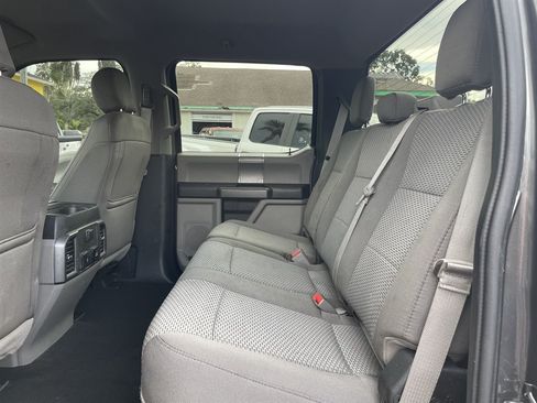 Used 2019 Ford F350 XLT w/ XLT Premium Package AWD/4WD image 24