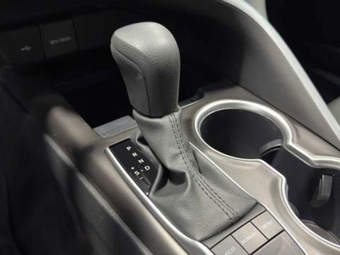 Used 2024 Toyota Camry LE FWD image 23