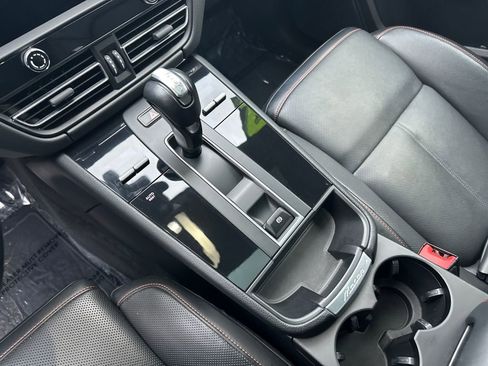 Used 2022 Porsche Macan S image 23