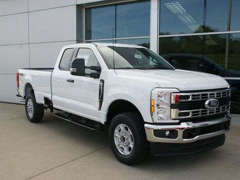 New 2026 Ford F350 XLT AWD/4WD image 2