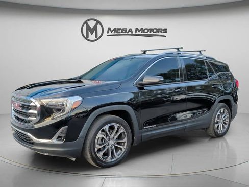 Used 2018 GMC Terrain SLT w/ Preferred Package image 2