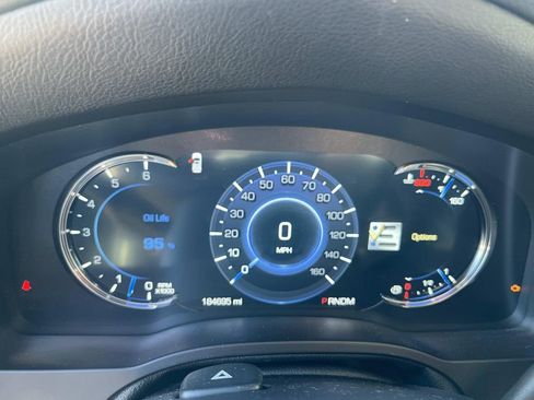 Used 2016 Cadillac Escalade Premium image 40