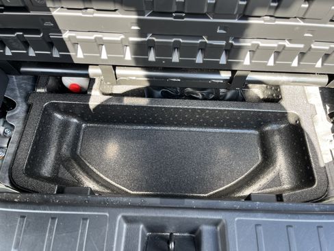 Used 2025 Mitsubishi Outlander SE AWD/4WD image 13