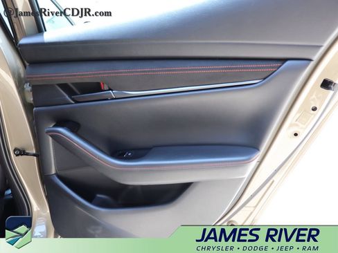 Used 2024 MAZDA MAZDA3 s AWD/4WD image 10
