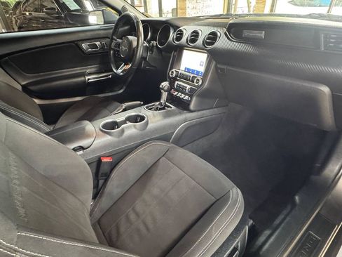 Used 2022 Ford Mustang Coupe w/ Equipment Group 101A RWD image 9