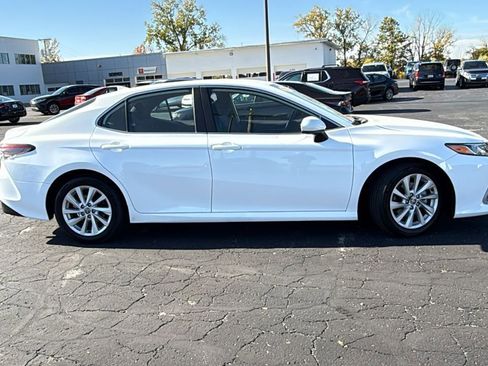 Certified 2024 Toyota Camry LE image 9