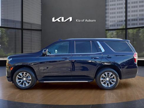 Used 2023 Chevrolet Tahoe LT w/ Luxury Package image 9