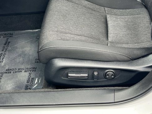 Certified 2023 Honda Accord EX image 17
