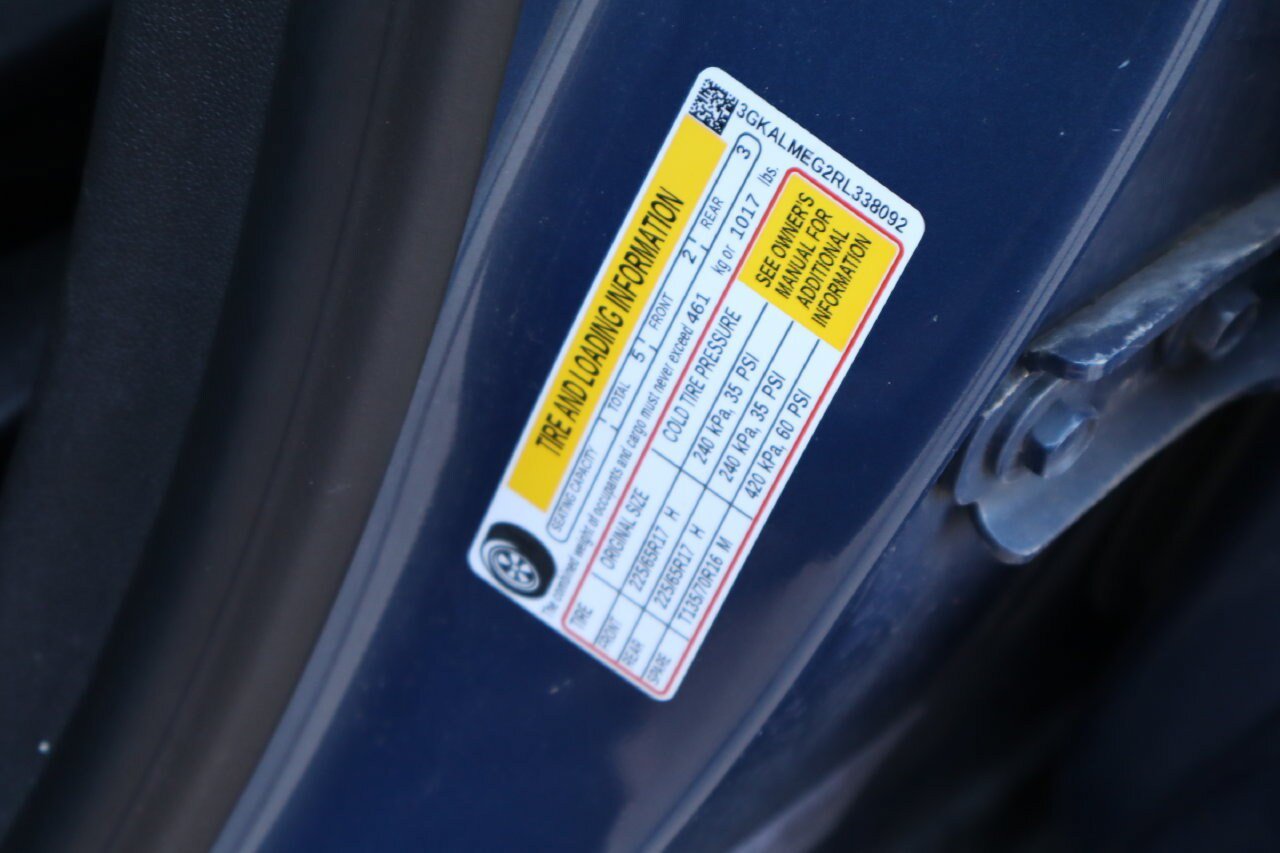 Used 2024 GMC Terrain SLE FWD image 28