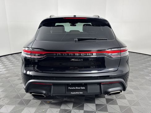 Certified 2026 Porsche Macan AWD/4WD image 10