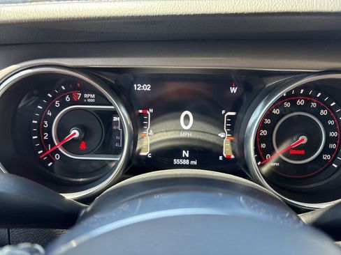 Used 2020 Jeep Gladiator Rubicon w/ Uconnect 4C Nav & Sound Group image 30