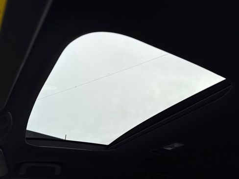 Used 2023 Mitsubishi Eclipse Cross SEL image 18