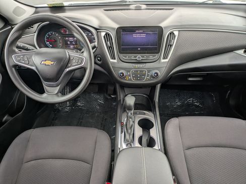 Used 2022 Chevrolet Malibu LT image 20