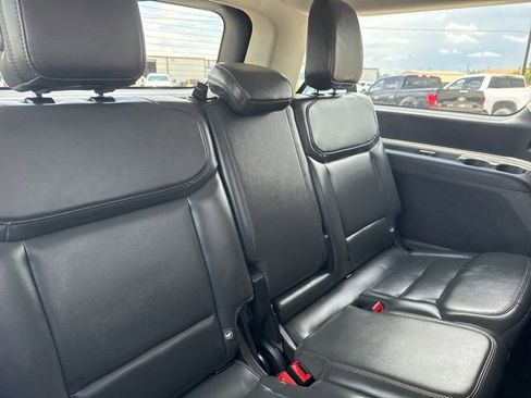Used 2025 Ford Expedition Max Active AWD/4WD image 25