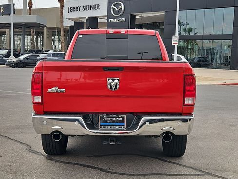 Used 2019 RAM 1500 Big Horn RWD image 4