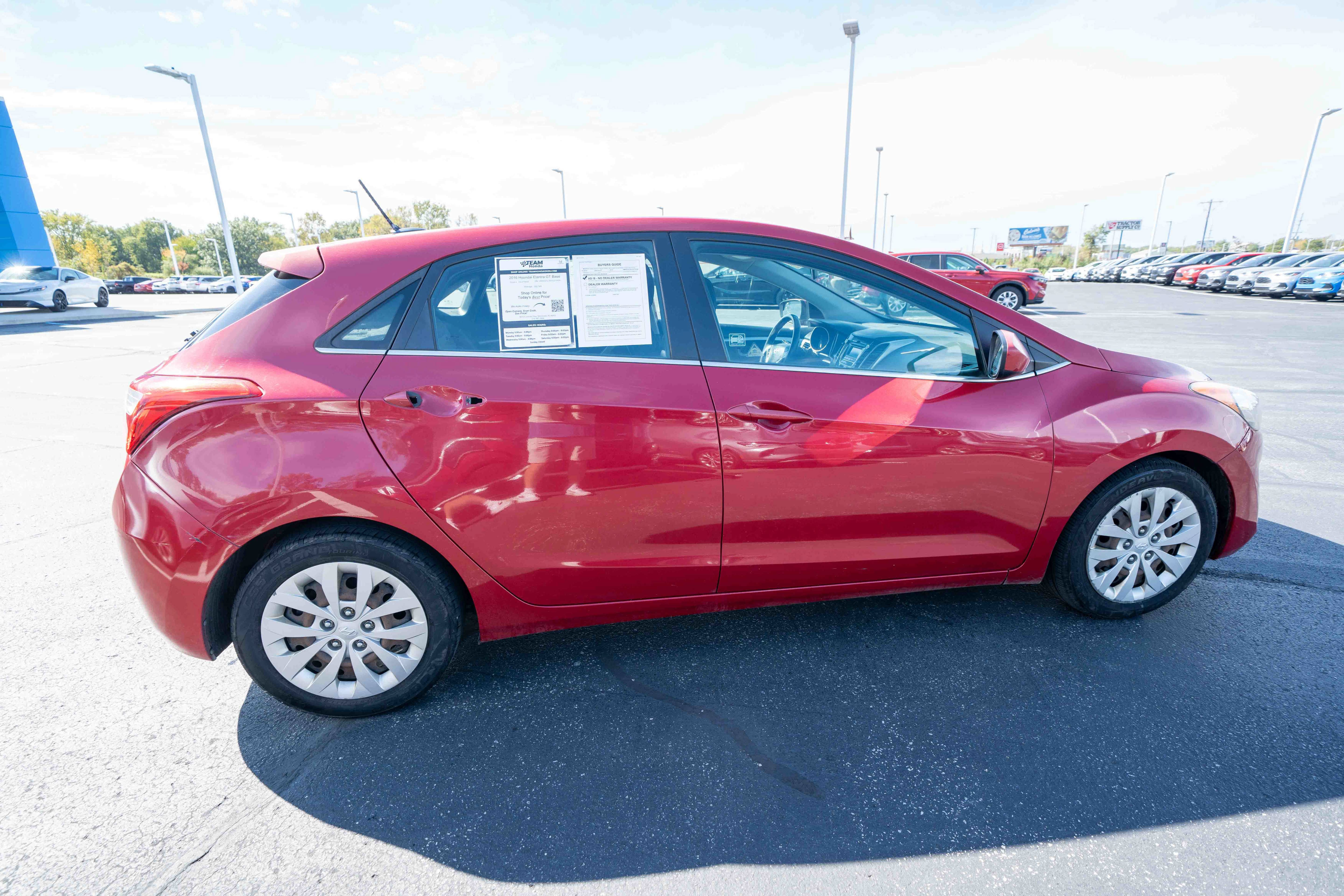 Used 2016 Hyundai Elantra GT FWD image 6