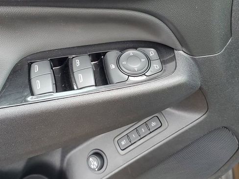 Certified 2023 Chevrolet Equinox Premier image 16