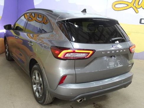 Used 2023 Ford Escape ST-Line w/ Tech Pack #1 AWD/4WD image 6