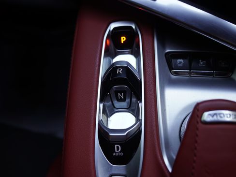 Used 2023 Chevrolet Corvette Stingray Preferred Cpe w/ Z51 Performance Package RWD image 30
