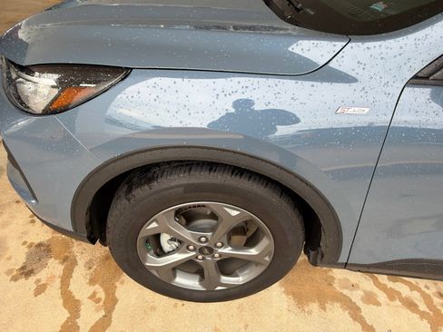 Used 2025 Ford Escape ST-Line w/ Equipment Group 301A FWD image 16