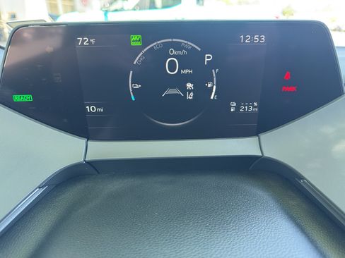 New 2026 Toyota Prius Plug-In Hybrid FWD image 14