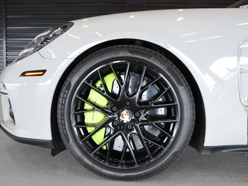 Used 2018 Porsche Panamera Turbo S AWD/4WD image 26