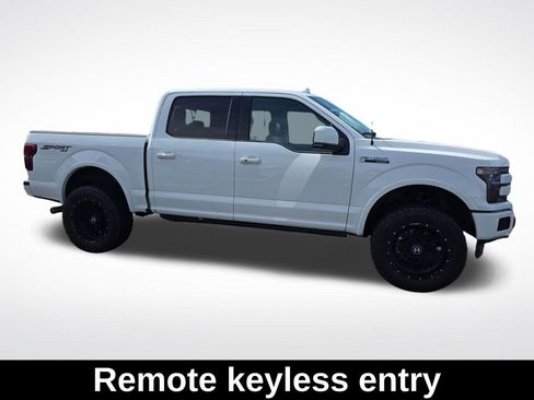 Used 2018 Ford F150 Lariat w/ Equipment Group 502A Luxury AWD/4WD image 6