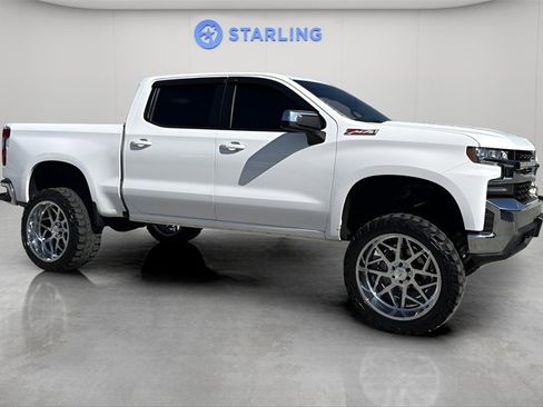 Used 2021 Chevrolet Silverado 1500 LT image 12