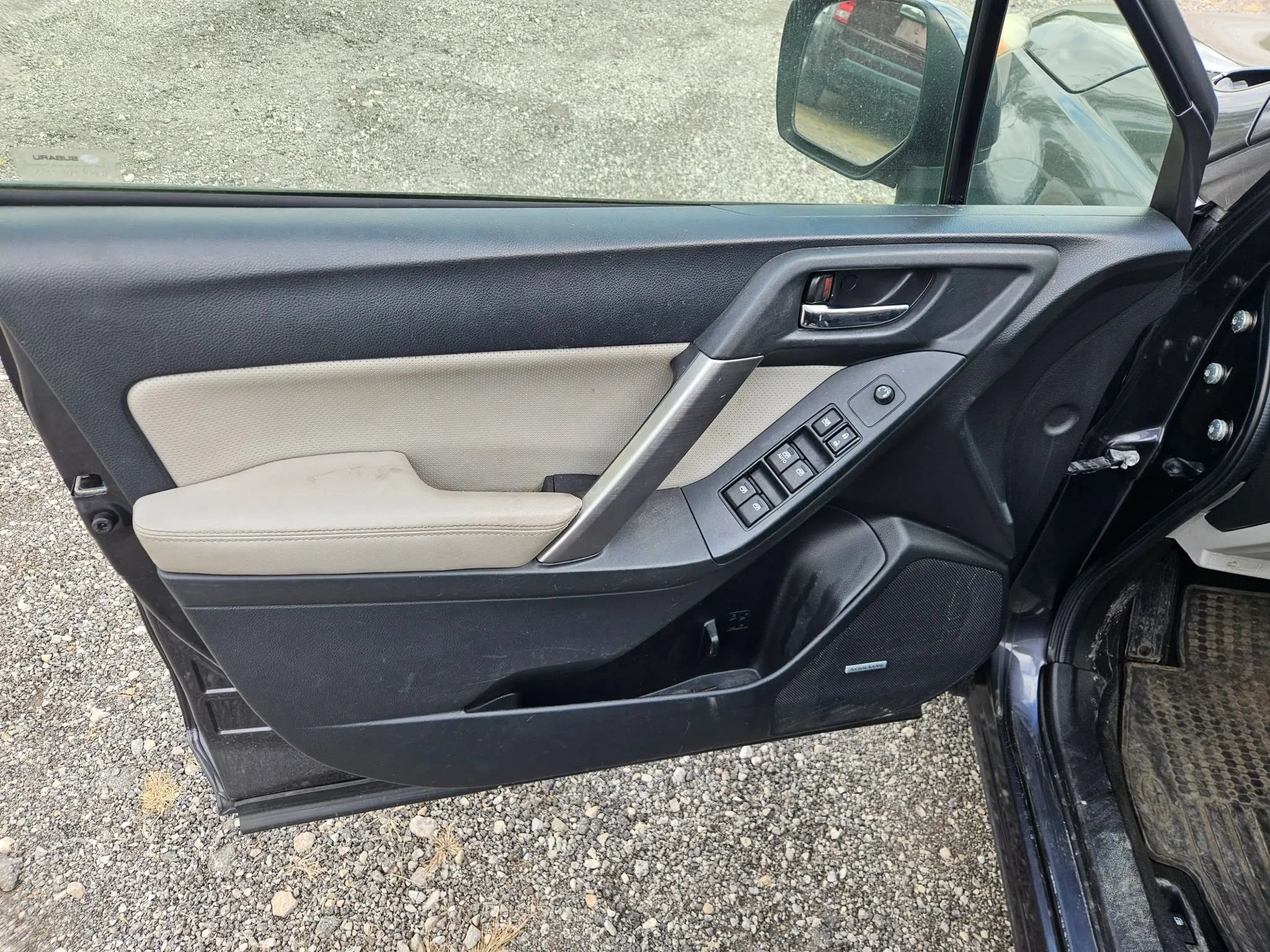 Used 2015 Subaru Forester 2.5i Touring w/ Protection Package #2 AWD/4WD image 12
