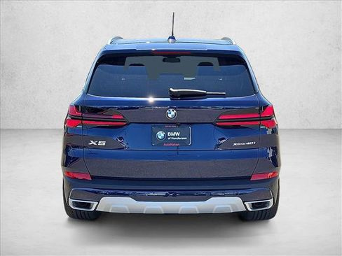 New 2026 BMW X5 xDrive40i w/ Climate Comfort Package AWD/4WD image 8