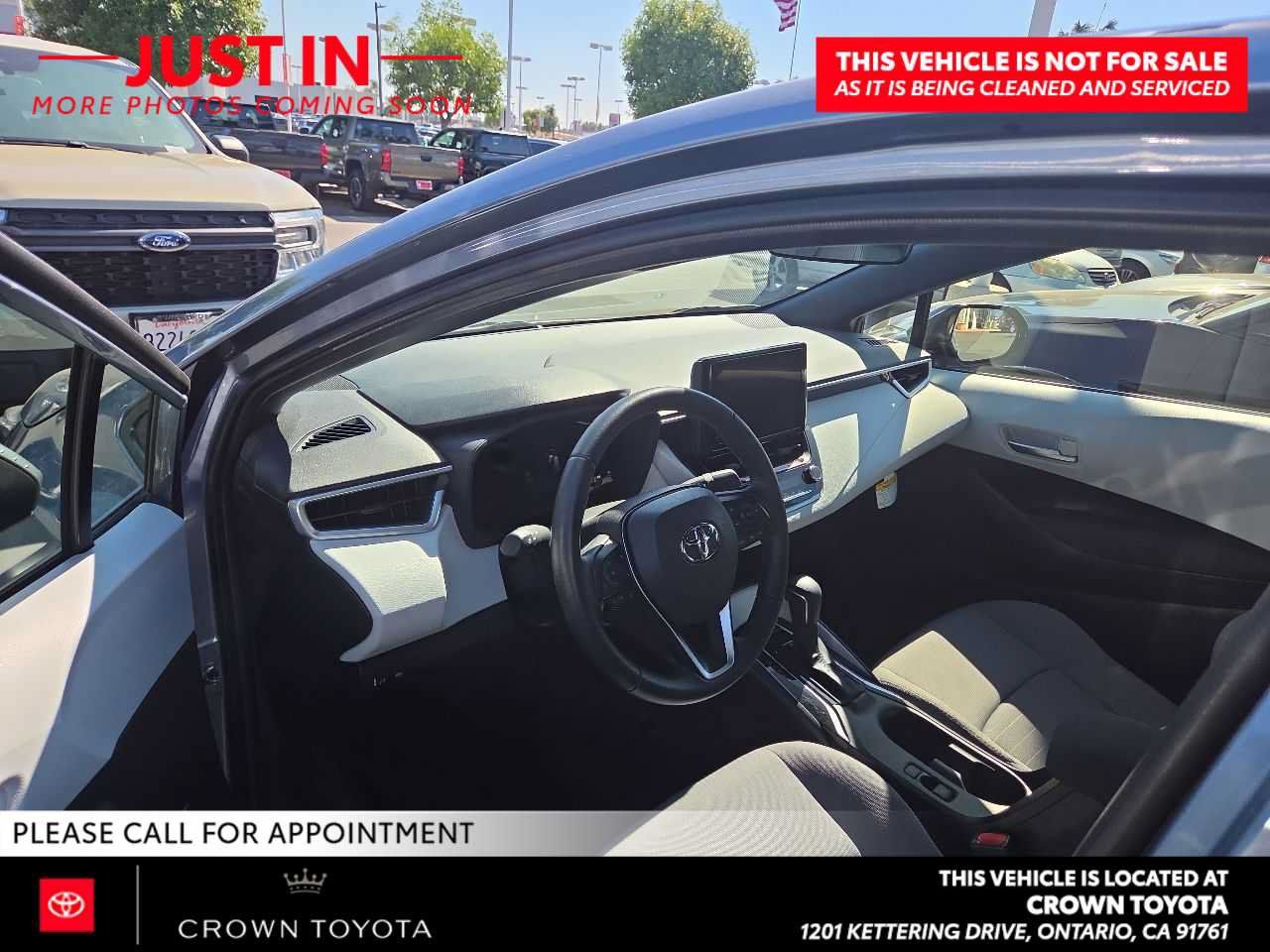 Used 2026 Toyota Corolla SE w/ Carpet Mat Package (TMS) FWD image 5