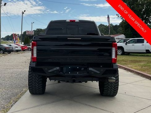 Used 2017 Ford F250 Platinum w/ Platinum Ultimate Package image 6