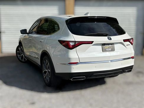 Used 2022 Acura MDX FWD w/ Technology Package image 16
