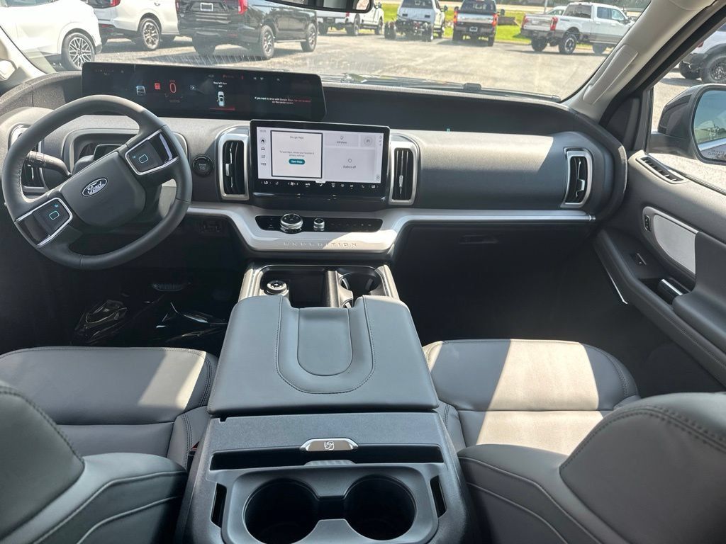 New 2027 Ford Expedition Max Active RWD image 14