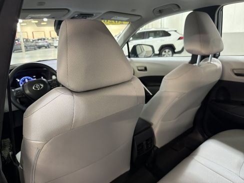 Used 2026 Toyota Corolla Cross L FWD image 19