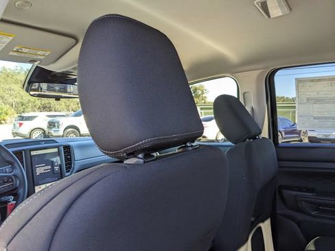 Used 2025 Ford Ranger XL RWD image 18