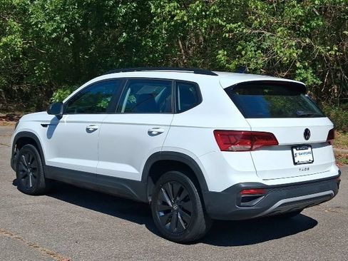 Used 2022 Volkswagen Taos S FWD image 3